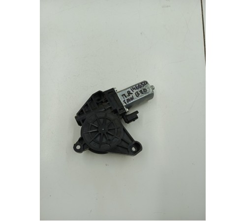 Моторчик стеклоподьемника передний правый