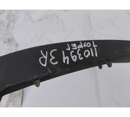 Накладка арки колеса (задняя правая)