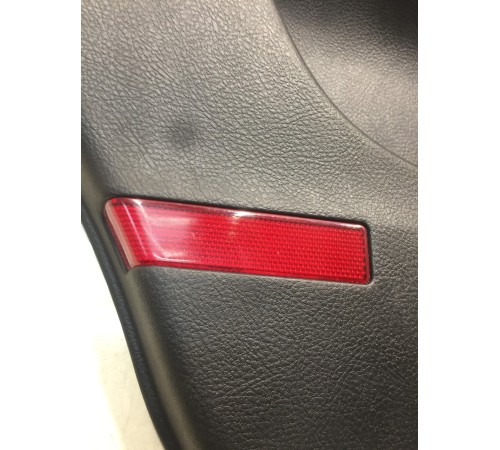 Обшивка двери (задняя, левая)