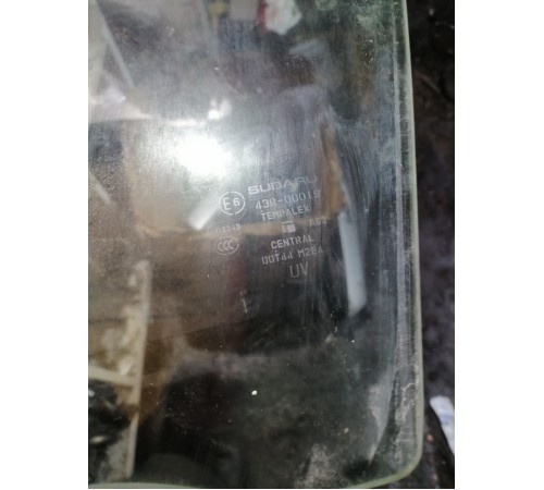 Стекло двери переднее правое