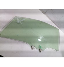 Стекло двери переднее правое