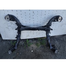 Балка подвески задняя (подрамник)