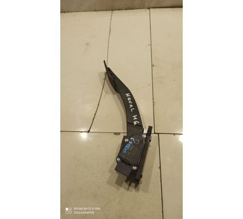 Педаль газа