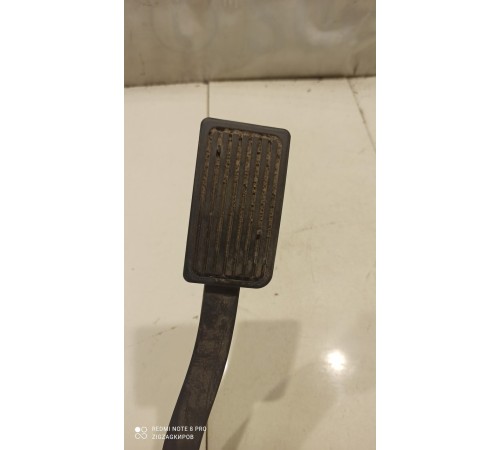 Педаль газа