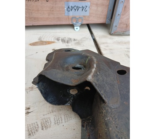 Балка подвески (подрамник) передняя