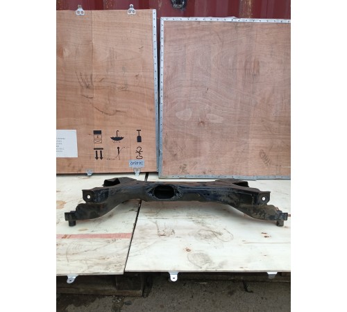 Балка подвески (подрамник) передняя