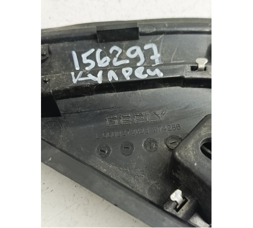 Накладка двери передняя левая