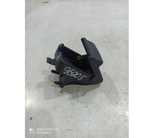 Ручка открывания капота