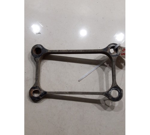 Проставка кронштейна топливного бака