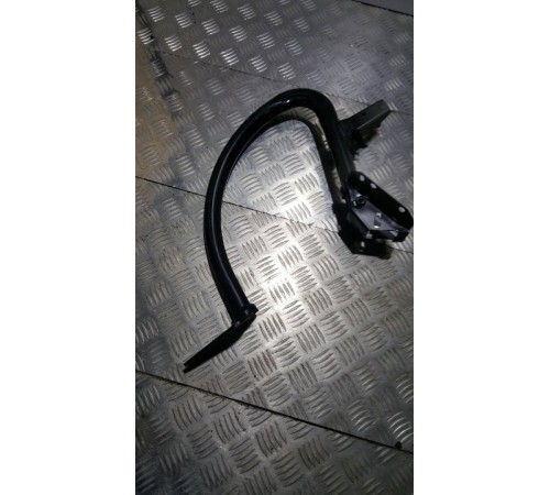 Петля крышки багажника задн. прав.