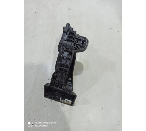 Педаль газа