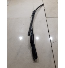 Поводок стеклоочистителя(левый)