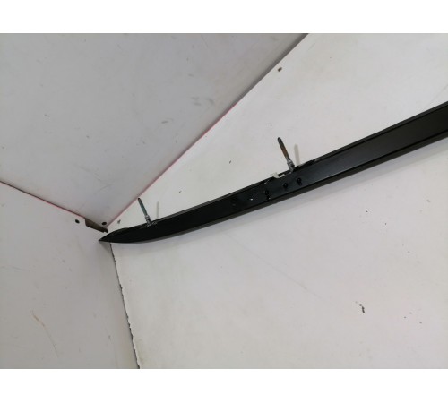 Рейлинг крыши (левый)