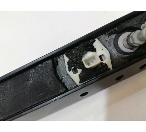 Рейлинг крыши (левый)