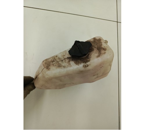 Бачок расширительный