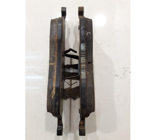 Комплект передних правых тормозных колодок