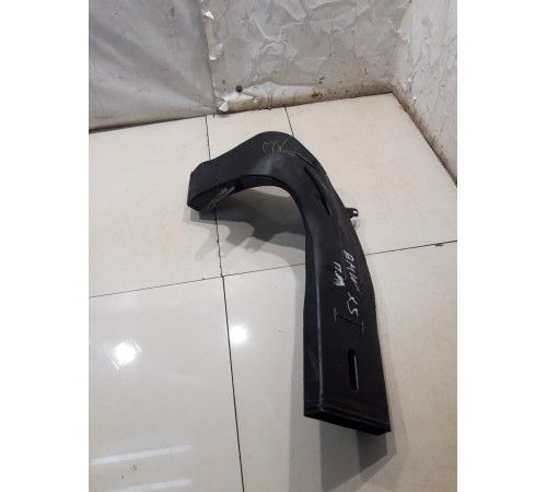 Воздуховод (передний левый)