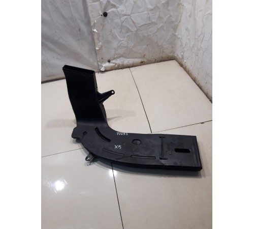 Воздуховод (передний левый)