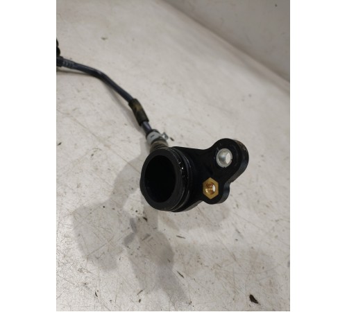 Фланец системы охлаждения с патрубком