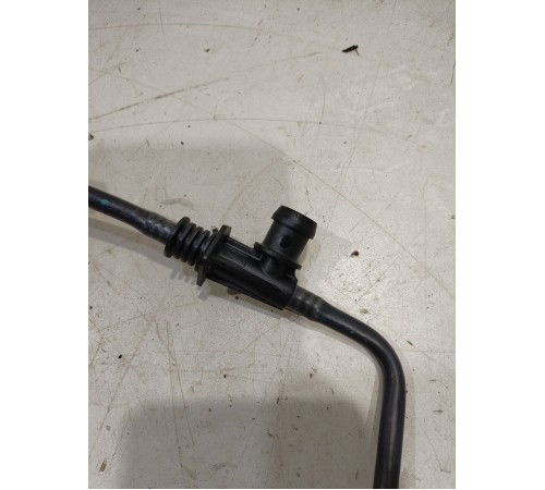 Фланец системы охлаждения с патрубком