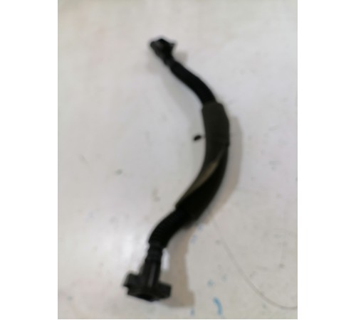 Патрубок вентиляции картерных газов