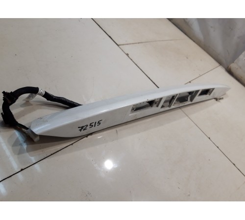 Накладка крышки багажника (внешняя с проводкой)