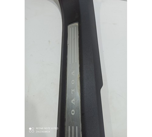 Накладка порога (передняя, левая)