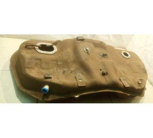 Бак топливный