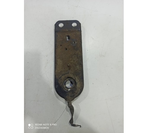 Рычаг подвески(задний правый)