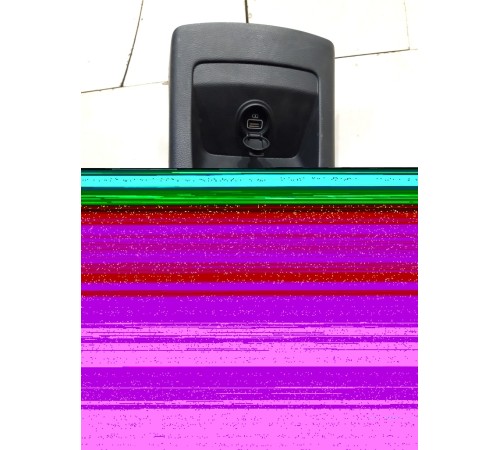 Накладка центральной консоли (задняя)