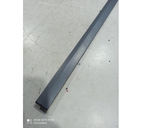 Молдинг порога(задний правый)