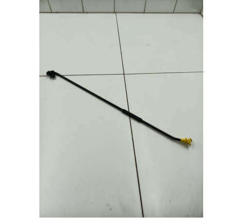 Держатель капота 