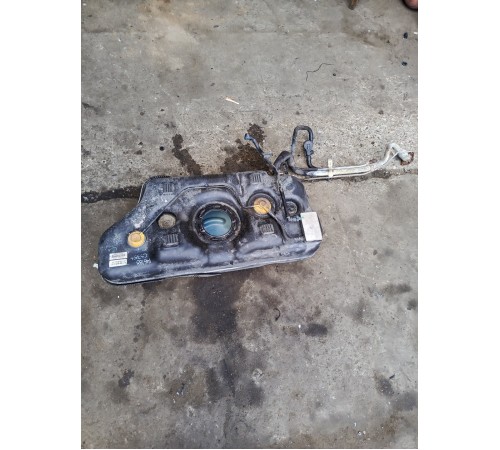 Бак топливный