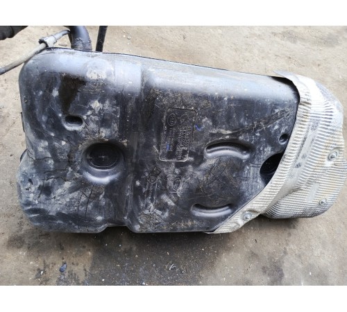 Бак топливный