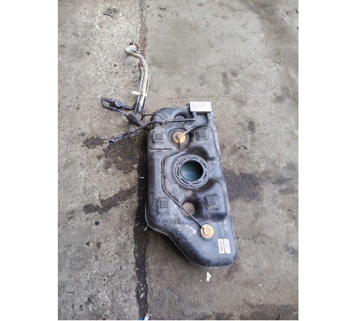 Бак топливный