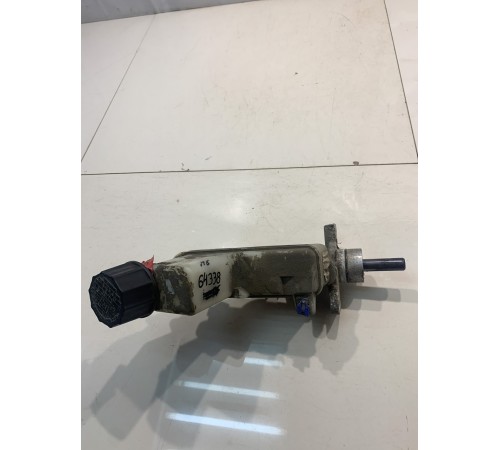 Бачок главного тормозного цилиндра (в сборе)