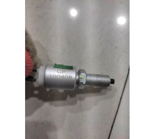 Датчик педали тормоза