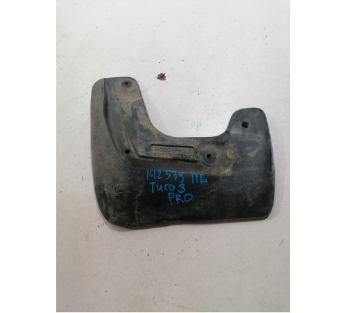 Брызговик передний левый