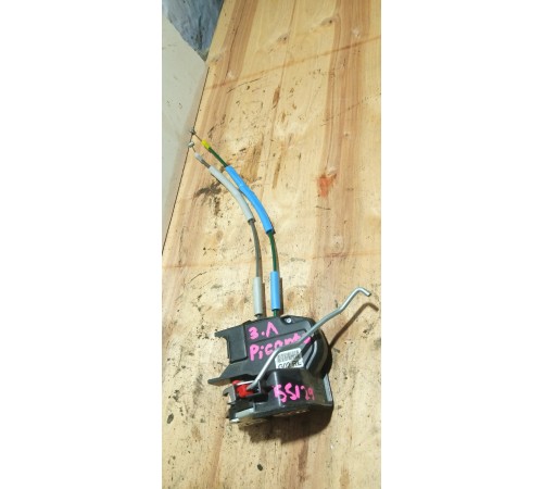 Замок двери Задней левой