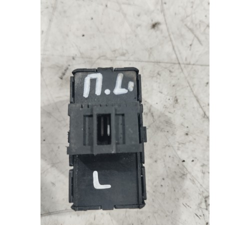 Блок кнопок памяти сиденья(передний левый)