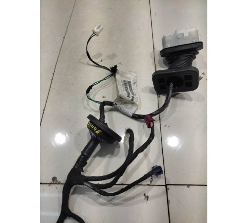 Электропроводка двери (передняя, правая)