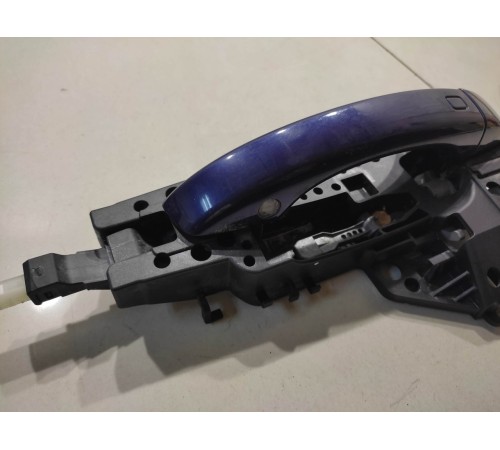 Ручка двери (задняя левая внешняя)