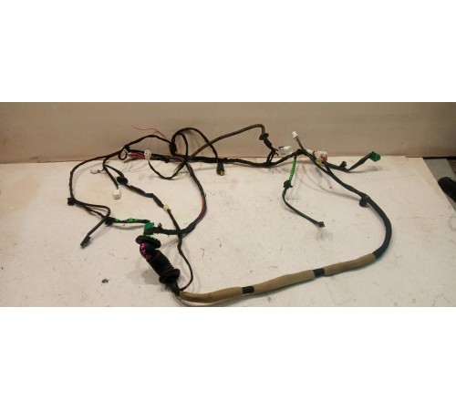 Электропроводка крышки багажника