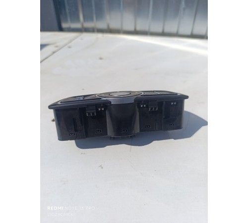 Блок управления зеркалами