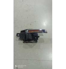 Ручка двери (задняя правая внутренняя)