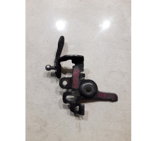 Кронштейн(крепление) кузова