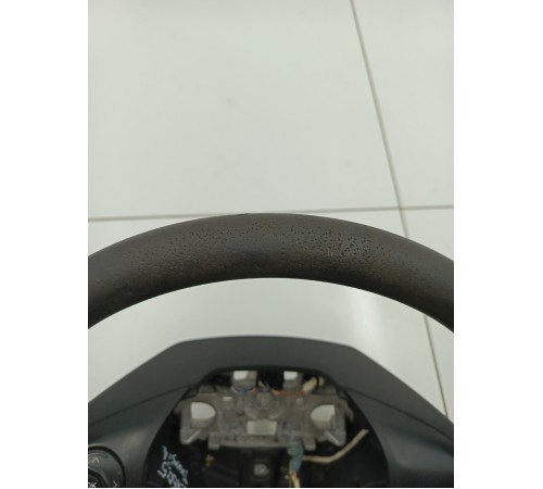 Рулевое колесо (руль)