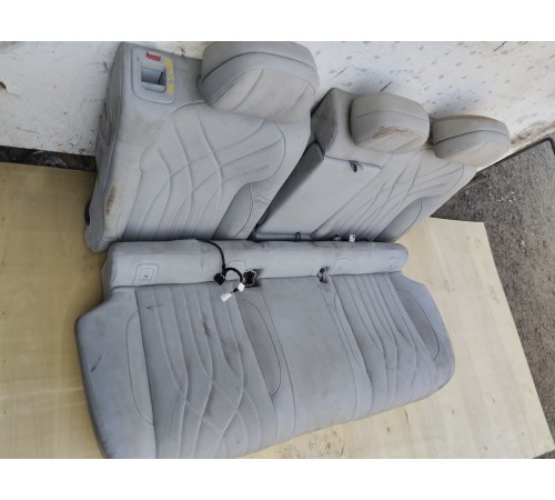 Задний ряд сидений