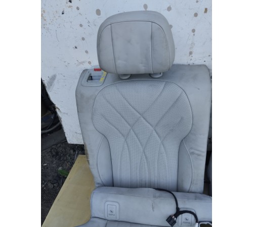 Задний ряд сидений