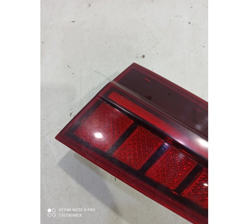 Фонарь крышки багажника правый